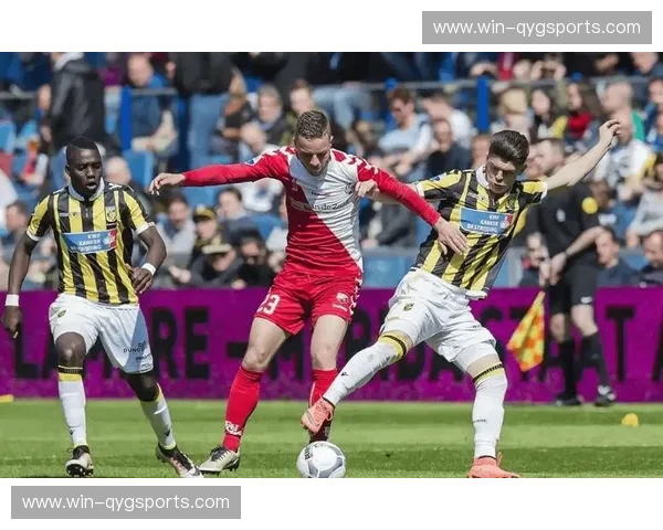 荣耀的碰撞：布雷达与奈梅亨，荷甲赛场上的双子星